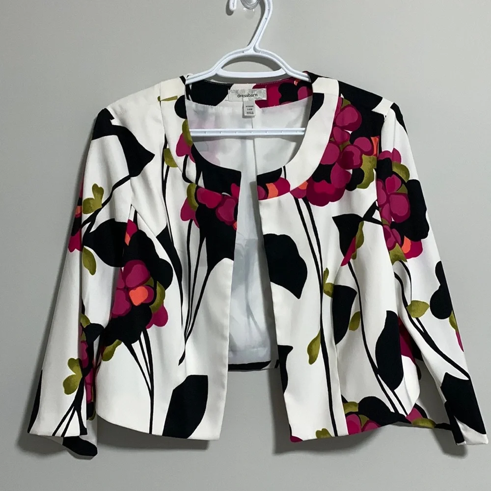 Dress Barn Crop Floral Blazer Size 14W. Vest and skirt sold separately - Picture 1 of 11